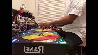 More freestyle break beats n scratches on the rane 12
