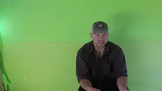 Bigfoot takes off stickers - failed lumakey chromakey greenscreen with the go pro