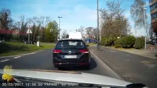 TÜV auf Zubringer Autobahn A52