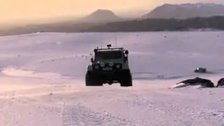Adventure in Iceland. Isak: can I drive on a glacier?