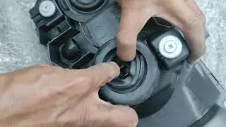 Replacing Headlights w/ brand new ones of our 2nd Generation Mitsubishi Adventure 2002 AUV