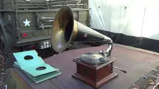 Victor II Talking Machine #50701  1906