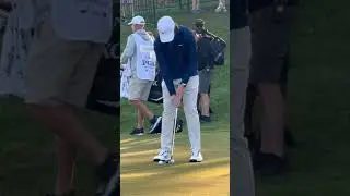 Tommy Fleetwood Putting Claw Grip