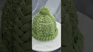 Winter hat cake decorating tutorial, so satisfying #cake #shorts #cakedecorating #trending