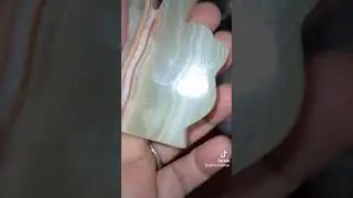 Onyx victory hand Carving,  Email us: Lovecrystalsgb@gmail.com #crystals #onyx