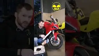 Ducati supersport 950 2022 года.