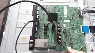 Samsung UN40F6400 Defeito liga e desliga Bate rele - Resolvido