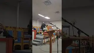 Rev. Clarence Ruffin preaching the sign of Jonah. Matt. 12:40