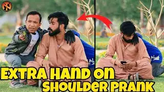 MONKEY HAND ON SHOULDER PRANK