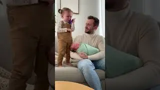 Baby got jealous 😂❤️#toddlers #toddlerlife #toddlerfun #toddleractivities #preschoolmom #baby