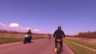 Cruiser e-bike Custom e-bike ride v-oco