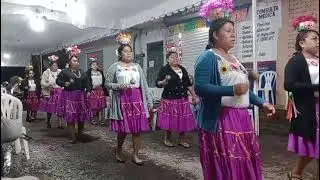 INDITAS VIRGEN MILAGROSA DEL CHOTE AUN COSTADO DE LA CRUZ ROJA HUEJUTLA HGO 