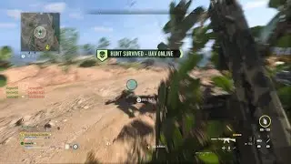 Ghillie suit op