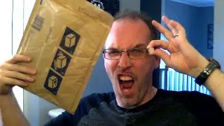 GotBot Goes Live: Unboxing, WFC Earthrise and Netflix Rumors, God Neptune, Deathcobra