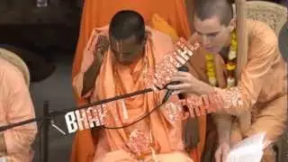 Srila Bhakti Nirmal Acharya Maharaj - Haribolla