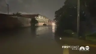 JSO rescues people stranded in flooded streets during heavy rain, storms