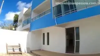 Ambientes amplos, bem iluminados.... essa casa &eacute; para voc&ecirc;!