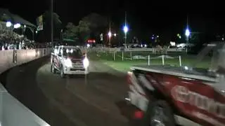 Newcastle Regional Show 2011 - Toyota V6 HiLux Heroes
