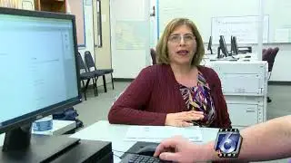 Volunteer program offers free tax services