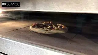 Pizza Napolitana &ldquo;RAW&rdquo;