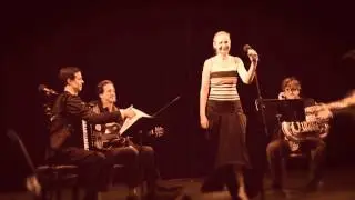 NICOLE RENAUD & MUSETTE EXPLOSION / French classics 1: Sous le ciel de Paris