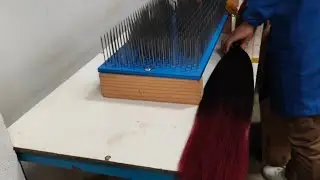 In the production of synthetic silk wigs, the first step is color mixing.（7）
