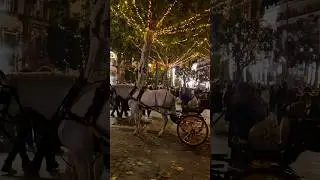 В Севилье царит атмосфера выходных и отдыха.