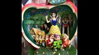 A Wishing Apple - Snow White Disney Traditions 6010881