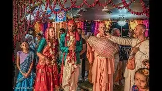 Syama-vanamali dasa and Keli Kandali dasi wedding ceremony. Mayapur 09.03.2018