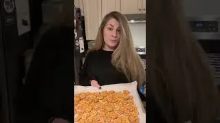 4 INGREDIENT CHRISTMAS BARK