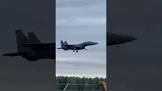 492nd Fighter Sqaudron F15E lands at RAF Lakenheath 🇺🇸🇬🇧 #raflakenheath #aviation