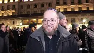 Thousands at Lighting of World’s Largest Menorah in NYC