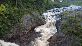 Traverspine river - Trans Labrador Highway 