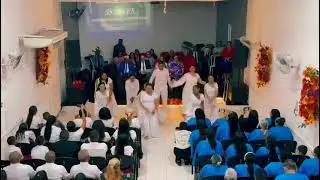Coreografia a igreja vem
