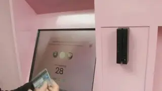 New York gets its first cupcake vending machine