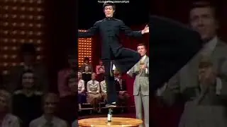 Bruce Lee Balances on Just a Bottle Cap &mdash; How?