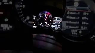 Porsche Cayenne 3.0 tdi hybrid turbo acceleration 380pk 800nm