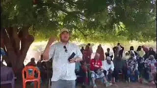 Hon Sharif  AKA Mzalendo peace talk to Mbwajumwali community.....PT 1