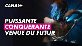Krokodeal, sublime femme tatou&eacute;e vous propose son striptease