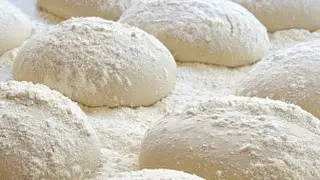 Cómo hacer masa de pizza fina, crujiente y fácil