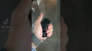 Flexible robot grippers 3D printed in xFLEX on the NXE 400
