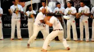 Jogo de S&atilde;o Bento Grande - Instrutor Zul&uacute; e Professor Takinha - ABAD&Aacute;-Capoeira