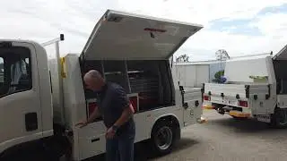 Isuzu NLR 45 ServicePack X with accessories