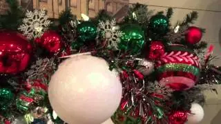 Time-lapse of garland installation at Thads in Old Town Spring 2014