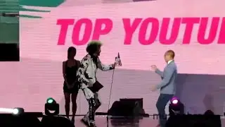 [HD FANCAM] Red Foo LMFAO presenting Top Youtube Personality (Influence Asia 2015 Awards) 151207