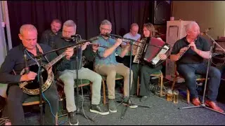 The Irish in the UK – Ep 229 – New Irish Consulate in Manchester and the Brian Boru Club!