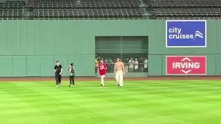 SHIRTLESS Roman Anthony Celebrates Red Sox Making Playoffs