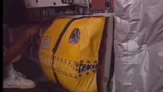 Passenger Door Escape Slide Installation/Disconnection A320 Family