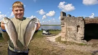 Исследуем форт XVIII века, ловим морского окуня и наслаждаемся лучшим барбекю на острове Сент-Сай...