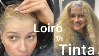 Loiro de tinta, retocando a raiz